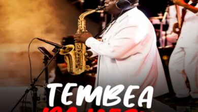Bella Kombo ft. John Kavishe – Tembea Na Yesu