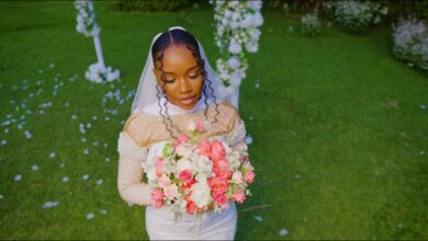 Emmie Deebo – Zifukwa (Official Video)