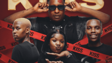 Mark Khoza, Vetkuk, Mahoota & Mluusician ft. Sino Ndofaya, Sheshy, Jaiva Sox, Vulela Maweekend, Druza, Sportman Striker & Gento Bareto – Kiss