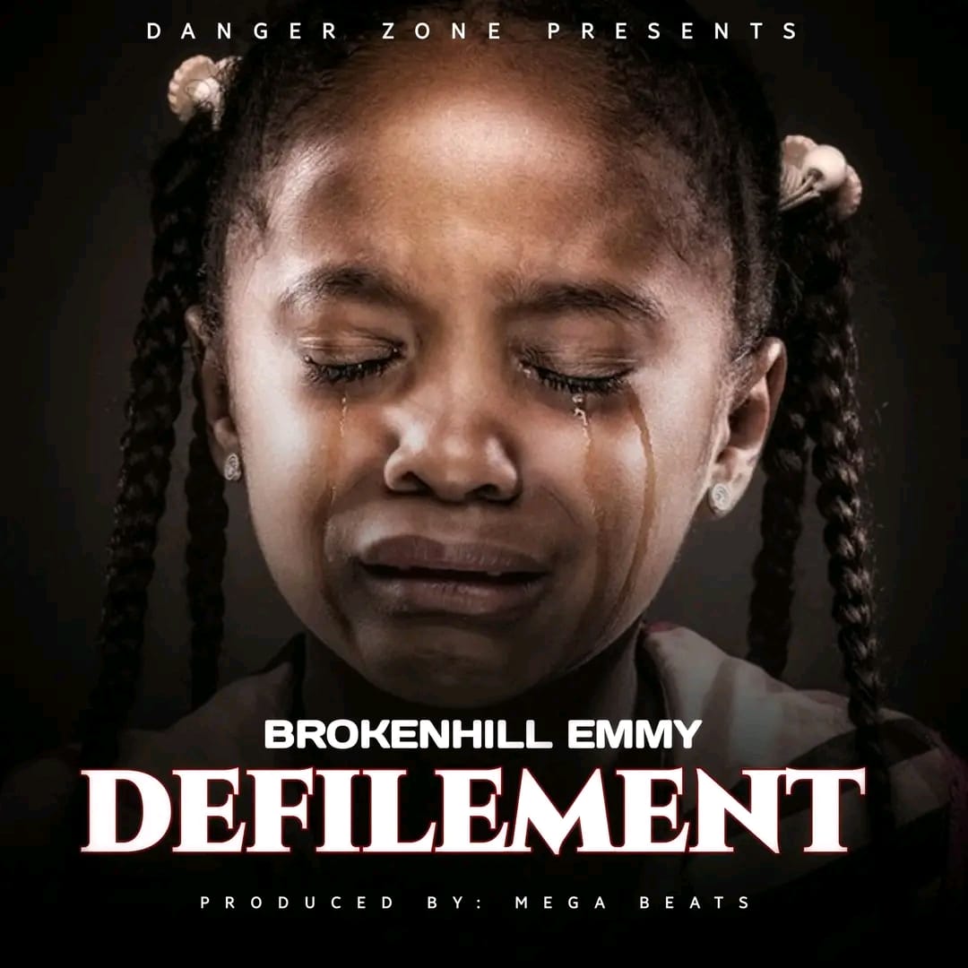 BrokenHill Emmy – Defilement